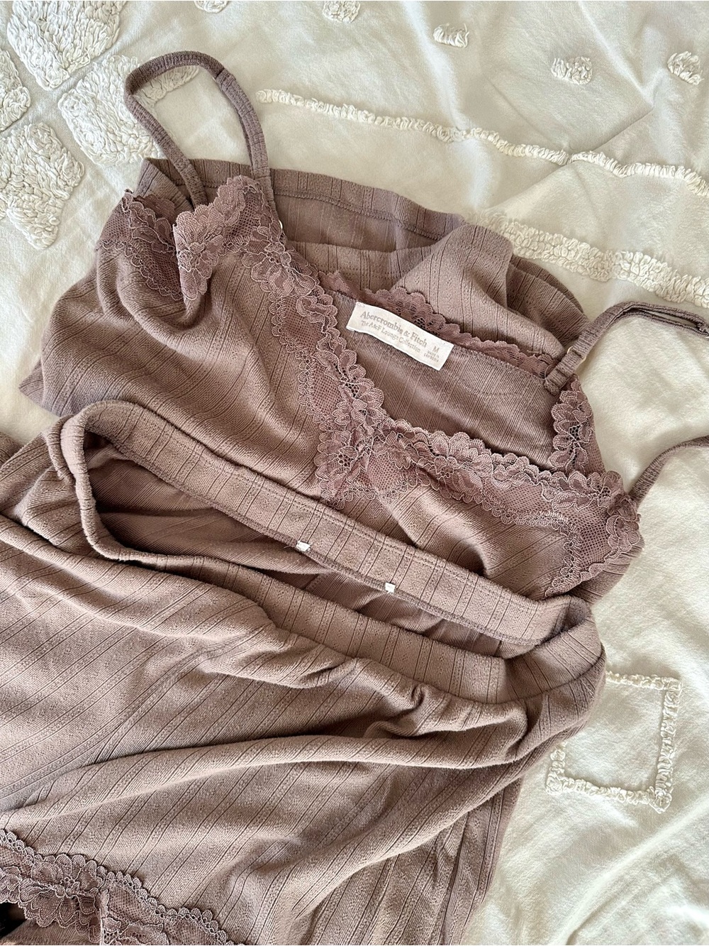 Abercrombie Lace and Pointelle Cami & Shorts Set, size M - Picture 4 of 9